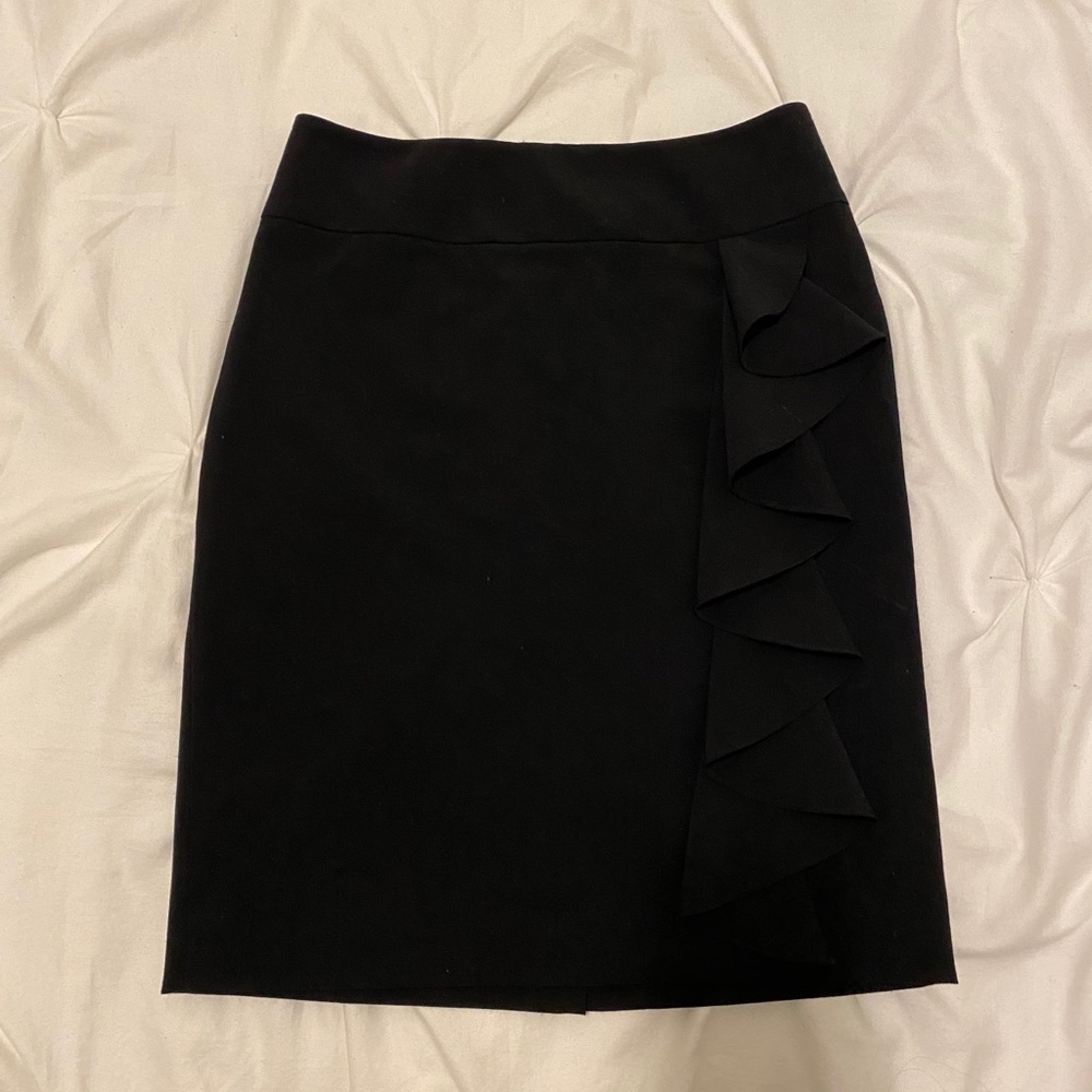 White House Black Market skirt